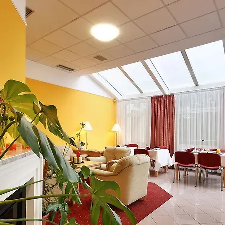 City Apart Hotel Brno Отель Брно