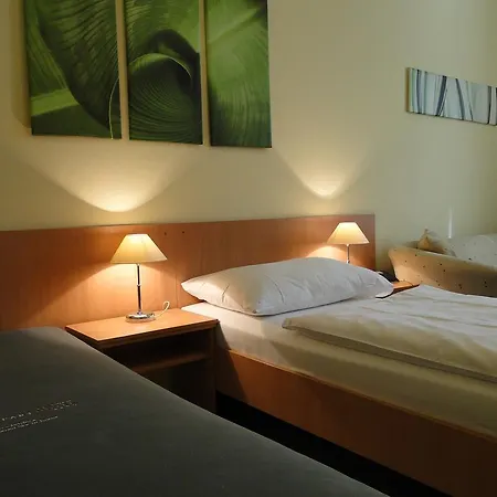 City Apart Hotel Brno Брно